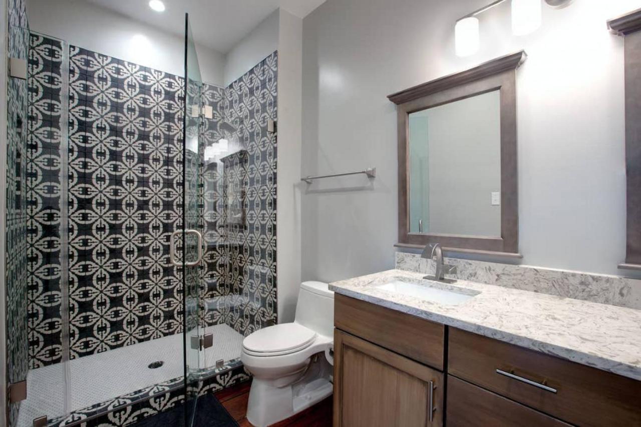 Вилла Newly Renovated 4 Bed 3 Bath And 2 Parking Spots Саванна Экстерьер фото